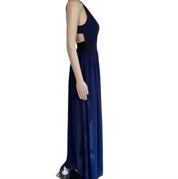 BCBGeneration Cutout Maxi Dress - Picture 7 of 11
